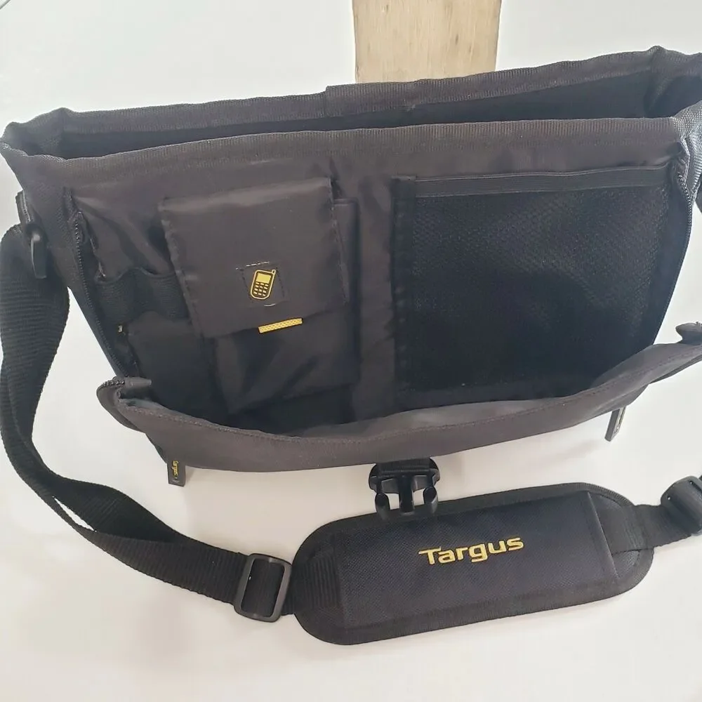 Targus CityGear Mini Messenger Bag iPad Tablets Soft Case Carrier Black Grey